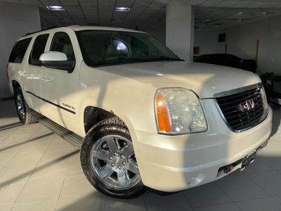 Used 2010 GMC Yukon XL SLT