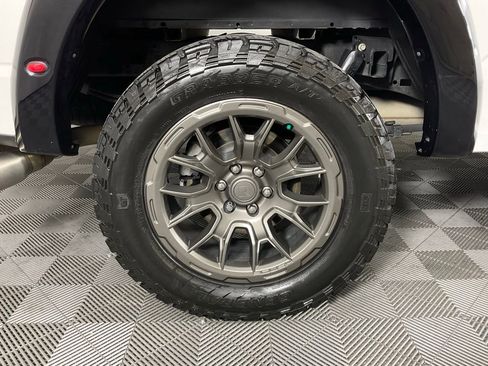 Used 2022 Ford F150 Lariat w/ Equipment Group 502A High image 10