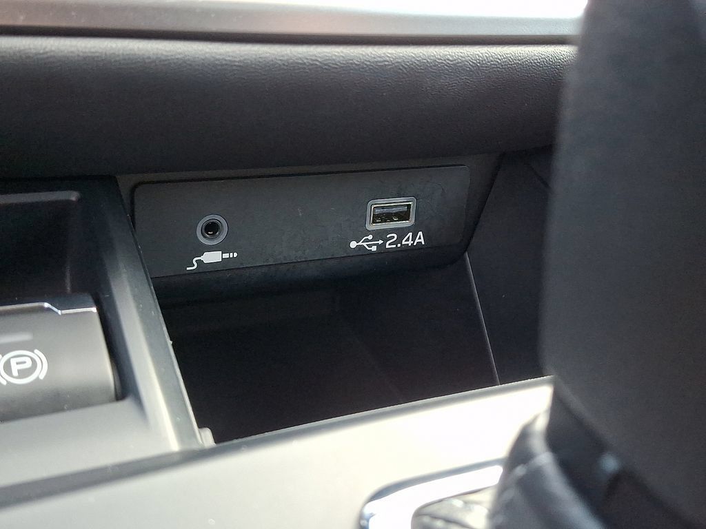 Used 2025 Subaru Outback AWD/4WD image 22