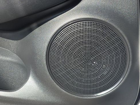 Used 2023 Honda HR-V EX-L image 30