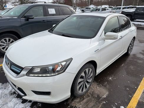 Used 2015 Honda Accord EX-L image 9