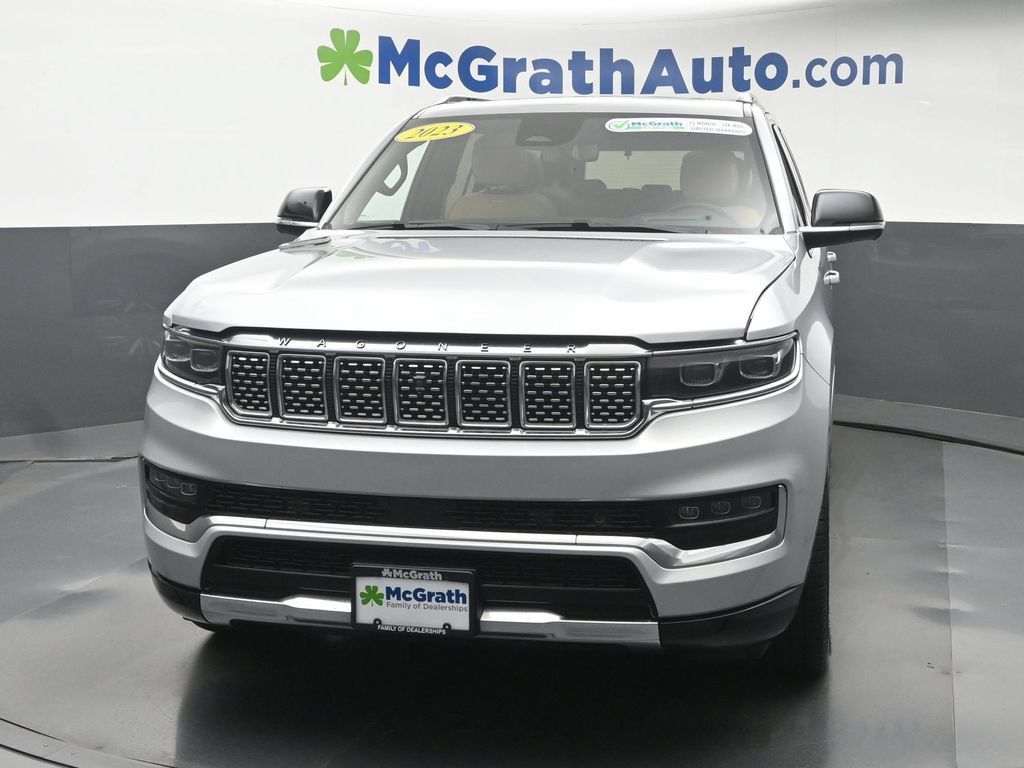 Used 2023 Jeep Grand Wagoneer Series III AWD/4WD image 25