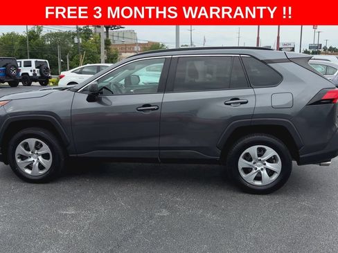 Used 2020 Toyota RAV4 LE w/ Carpet Mat Package FWD image 5