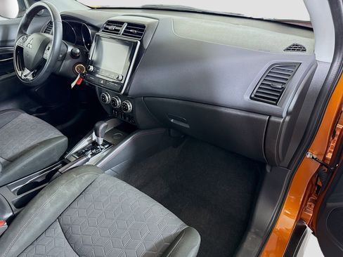 Used 2021 Mitsubishi Outlander Sport LE FWD image 29