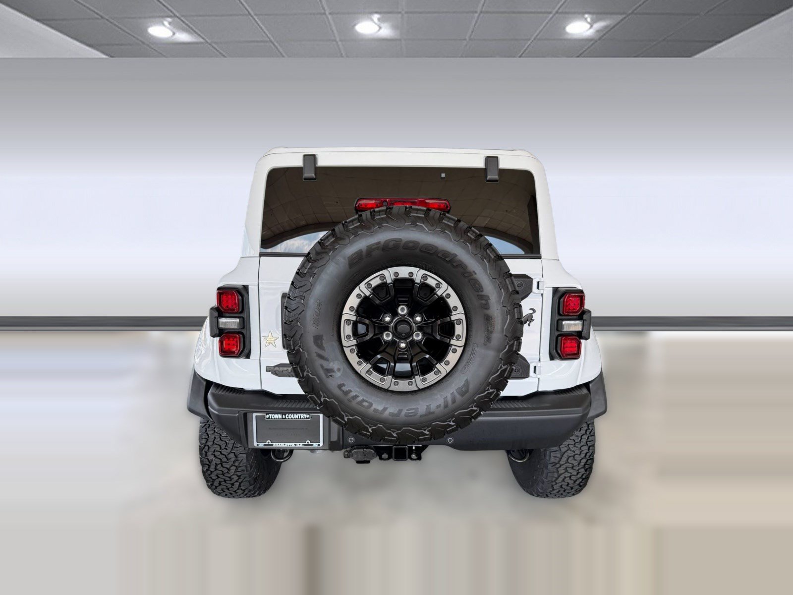 New 2026 Ford Bronco Raptor w/ Interior Carbon Fiber Pack AWD/4WD image 10