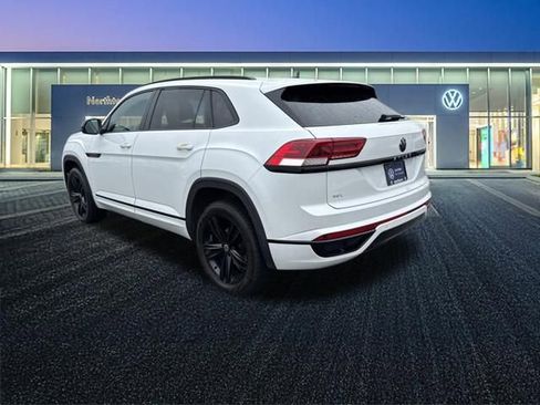 Used 2023 Volkswagen Atlas Cross Sport SEL R-Line AWD/4WD image 6