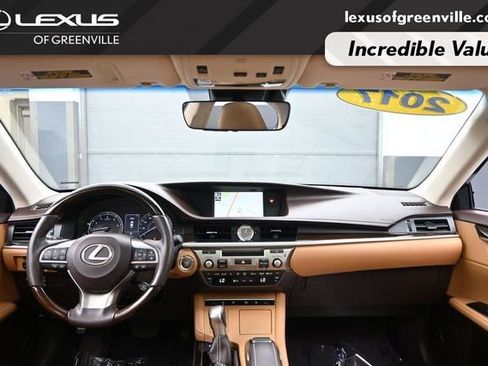Used 2017 Lexus ES 350 w/ Luxury Package FWD image 23