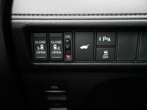 Certified 2026 Honda Odyssey Elite image 28