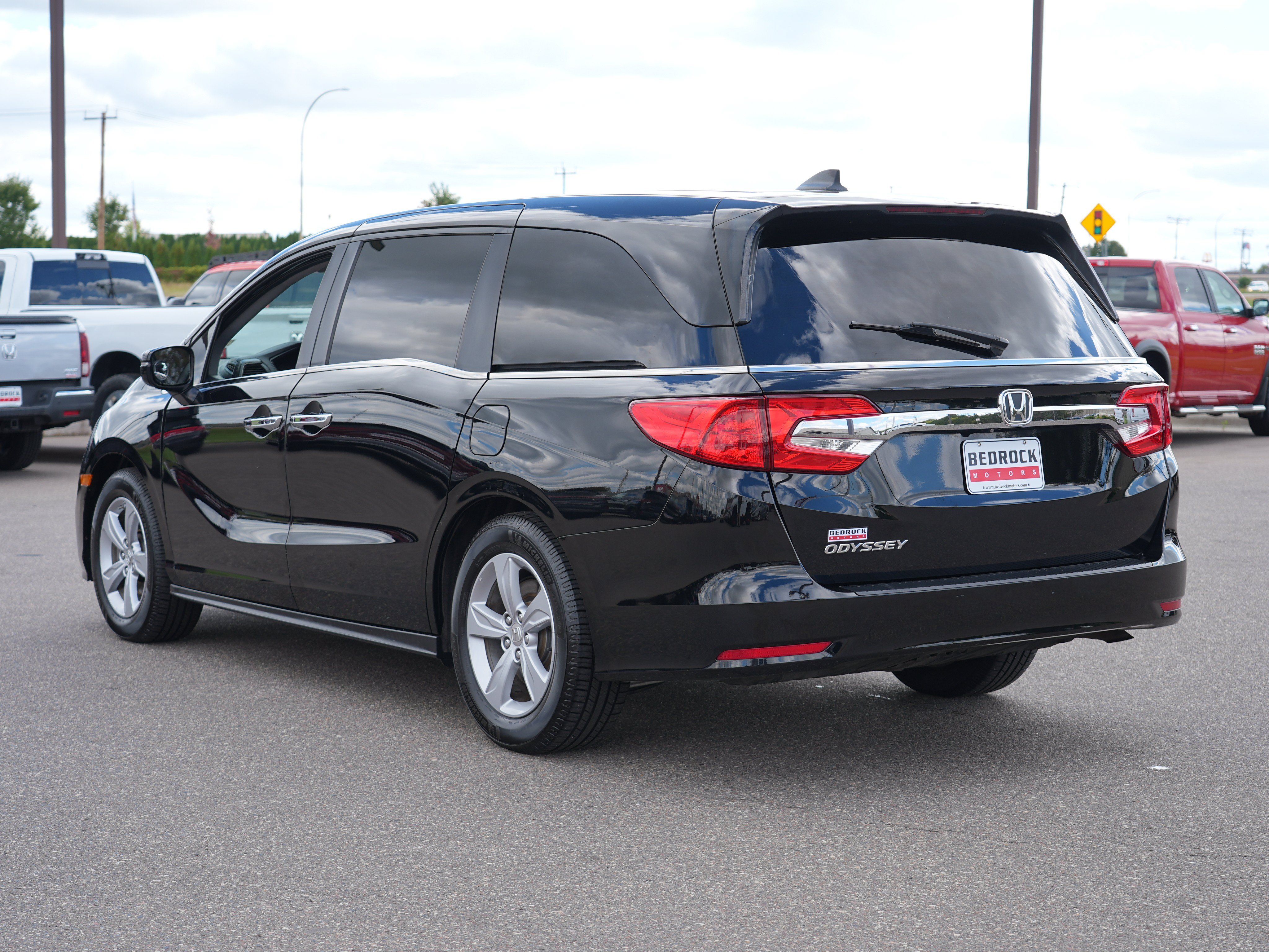 Used 2019 Honda Odyssey EX image 5