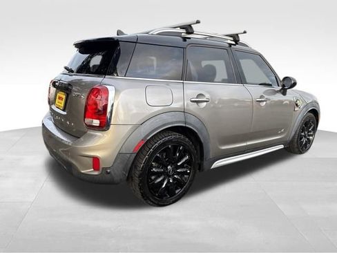 Used 2019 MINI Cooper Countryman SE w/ Driver Assistance Package image 9