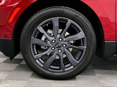 Used 2024 Chevrolet Equinox RS w/ RS Leather Package FWD image 10