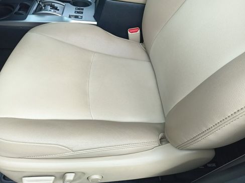 Used 2019 Toyota 4Runner SR5 image 6