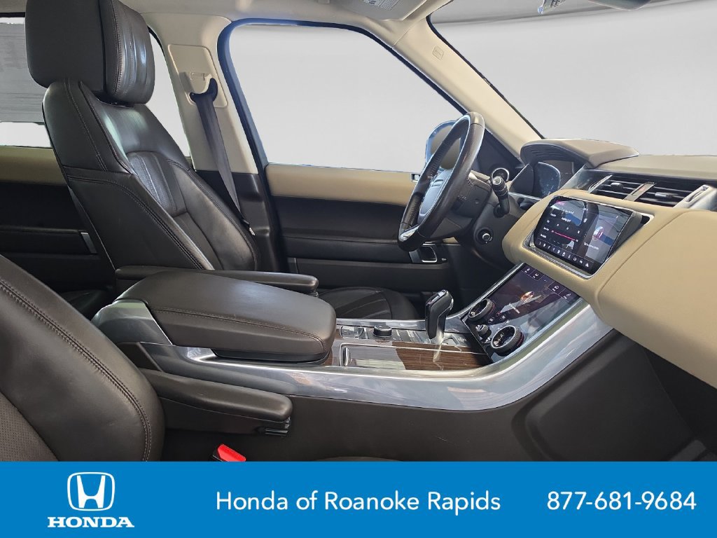 Used 2019 Land Rover Range Rover Sport HSE AWD/4WD image 17