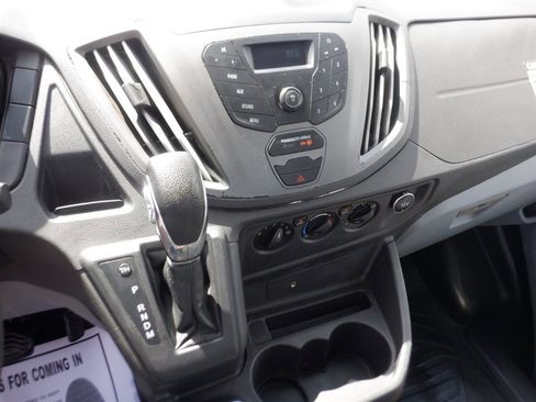 Used 2018 Ford Transit 250 138 image 10
