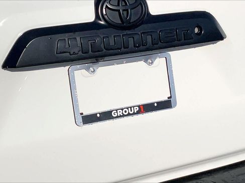 Used 2019 Toyota 4Runner TRD Off-Road Premium AWD/4WD image 31
