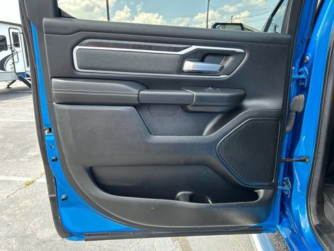 Used 2022 RAM 1500 Big Horn AWD/4WD image 39