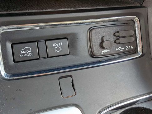 Used 2019 Subaru Ascent Limited image 29