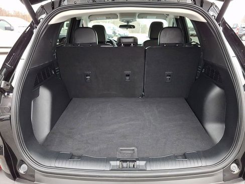 Used 2025 Ford Escape SE image 30