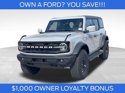 New 2026 Ford Bronco Outer Banks w/ Sasquatch Package