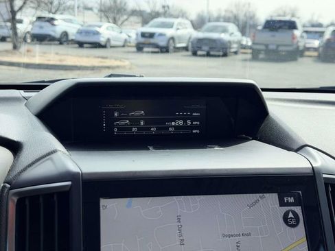 Used 2021 Subaru Forester Limited image 21