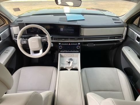 Used 2024 Hyundai Santa Fe SEL FWD image 53