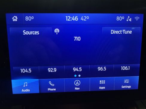 Used 2020 Ford Explorer XLT w/ Equipment Group 202A image 25