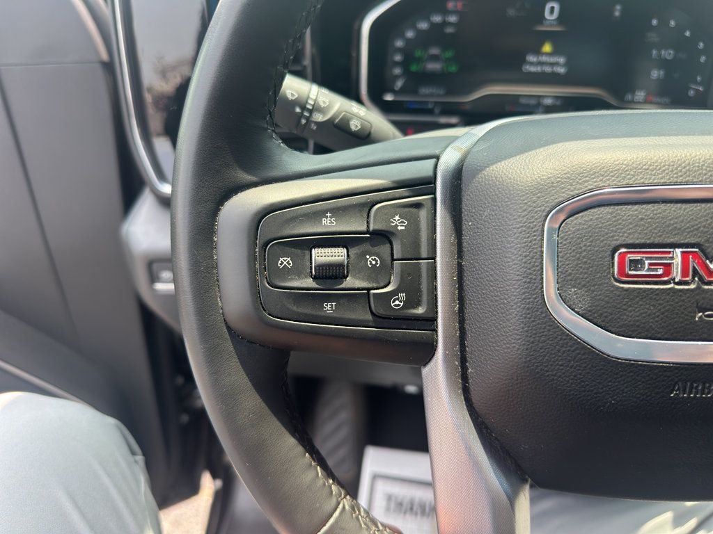 Used 2024 GMC Sierra 1500 SLT AWD/4WD image 17
