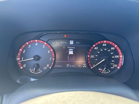 Used 2024 Nissan Frontier PRO-4X w/ Technology Package AWD/4WD image 28
