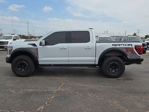 Used 2025 Ford F150 Raptor w/ Equipment Group 803A Raptor R AWD/4WD image 2