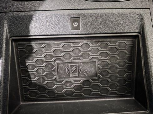 Used 2022 Nissan Frontier PRO-4X AWD/4WD image 39