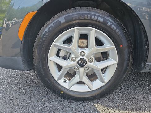 Used 2021 Kia Soul S FWD image 33
