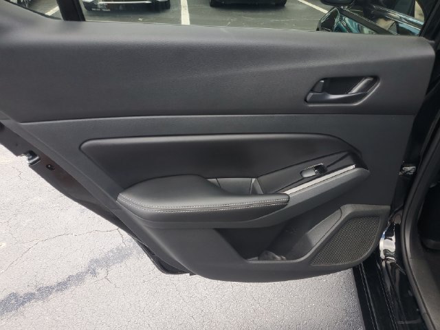 Used 2023 Nissan Altima 2.5 SV w/ SV Premium Package FWD image 7