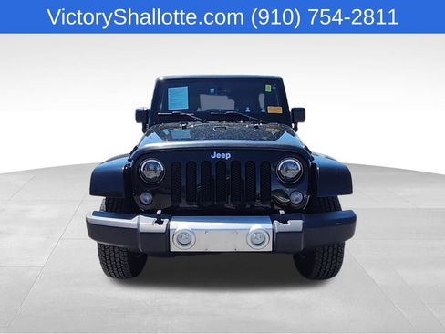 Used 2015 Jeep Wrangler Unlimited Sahara w/ Dual Top Group image 12