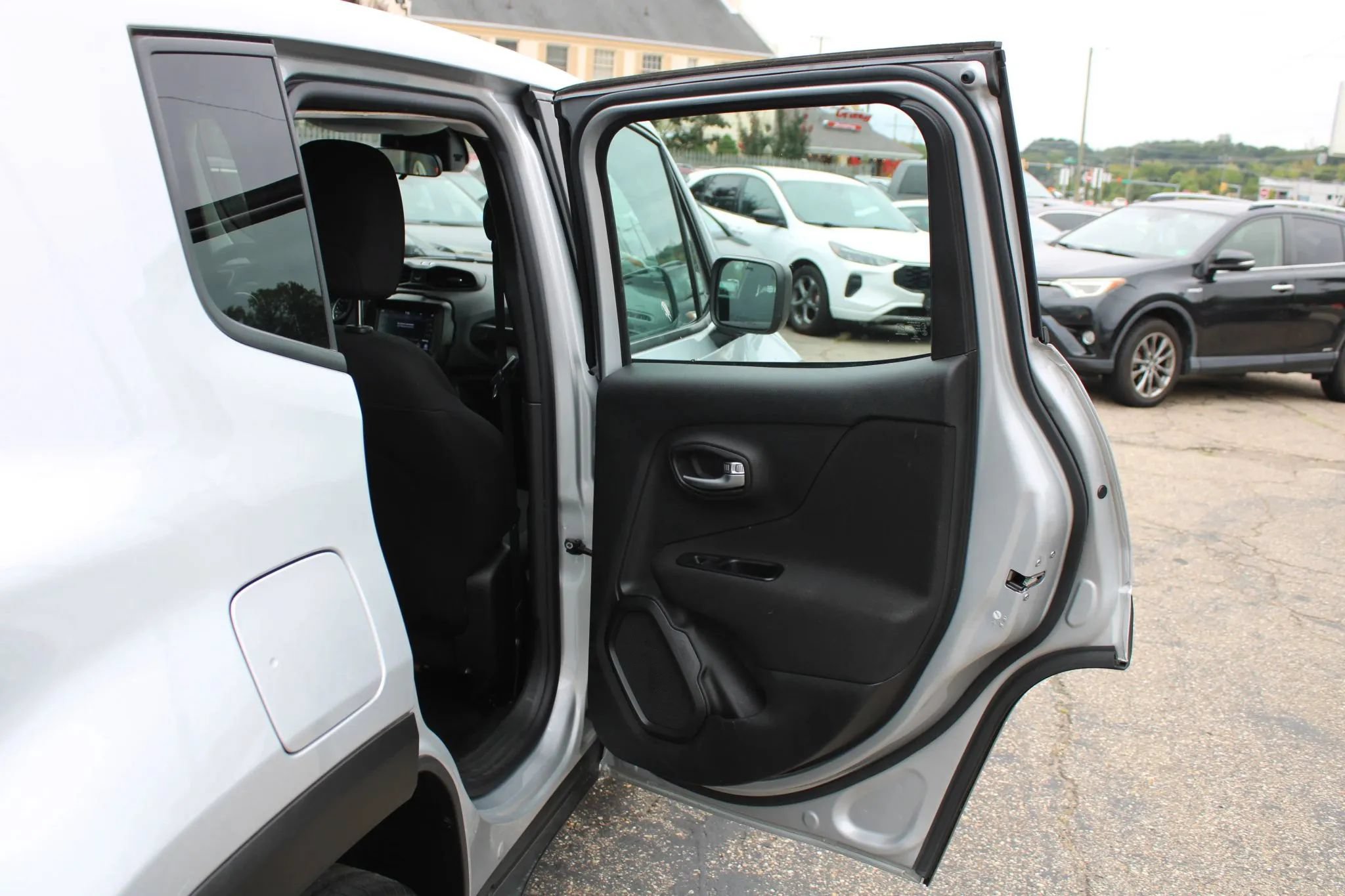 Used 2021 Jeep Renegade Sport AWD/4WD image 12