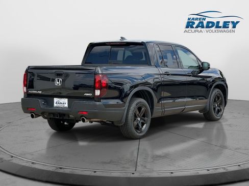 Used 2023 Honda Ridgeline Black Edition image 2
