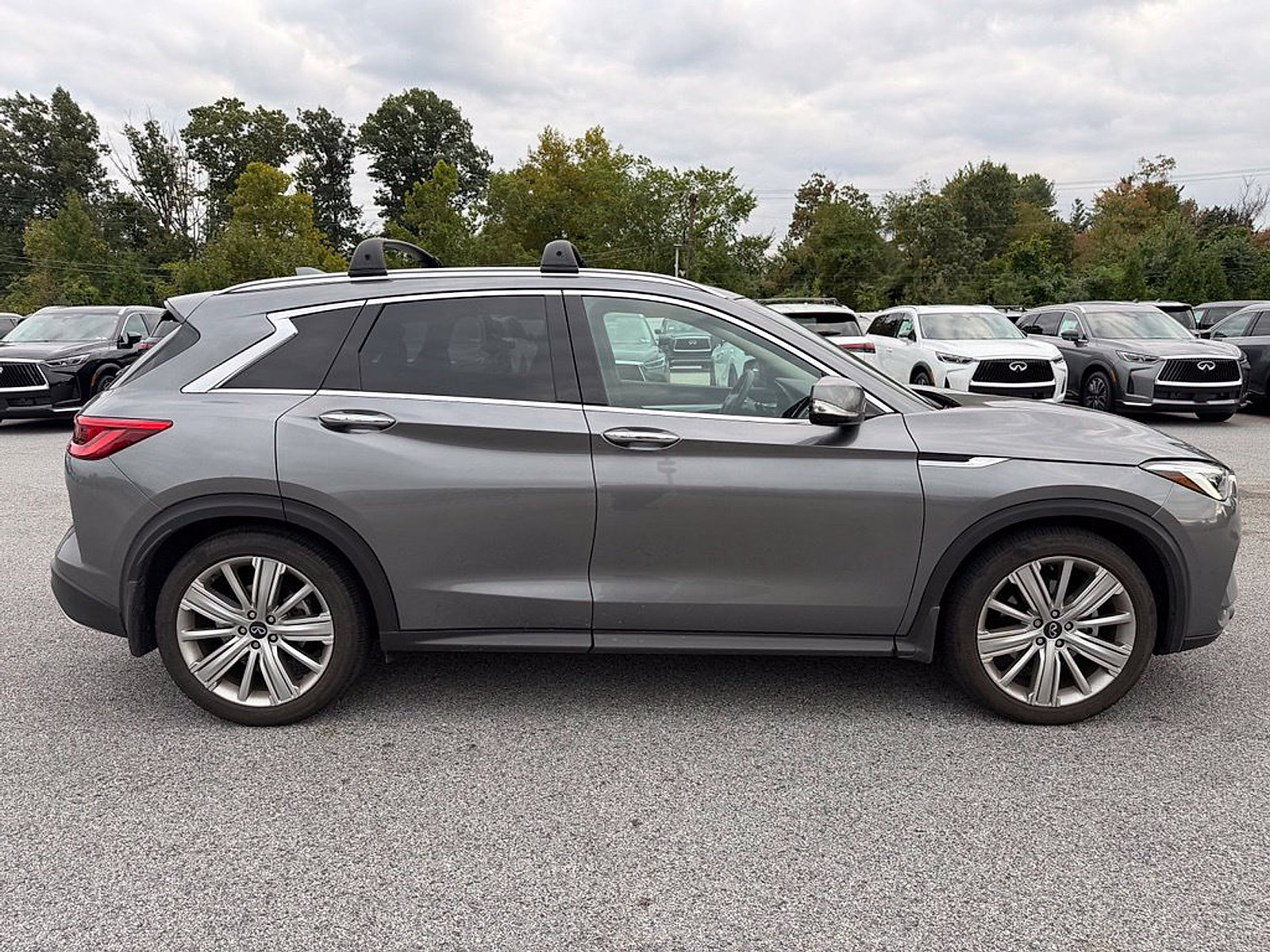 Used 2020 INFINITI QX50 Sensory w/ Climate Package AWD/4WD image 8