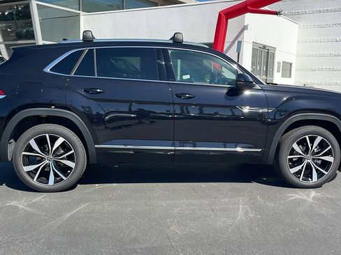 New 2026 Volkswagen Atlas Cross Sport SEL Premium R-Line image 5