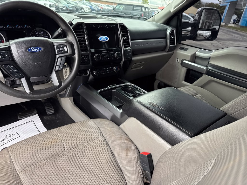 Used 2020 Ford F250 XLT w/ XLT Premium Package AWD/4WD image 12