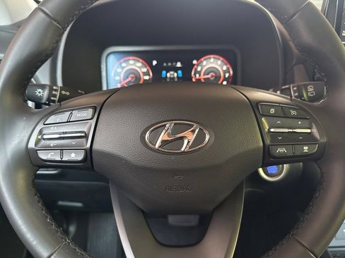 Used 2023 Hyundai Kona Limited AWD/4WD image 31