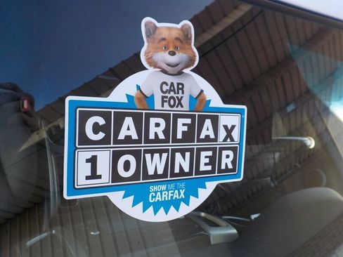 Used 2015 Toyota Tacoma 4x4 Double Cab w/ TRD Off-Road Package image 2