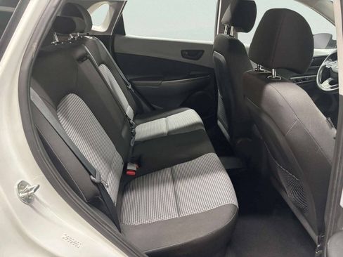 Used 2020 Hyundai Kona SE AWD/4WD image 18