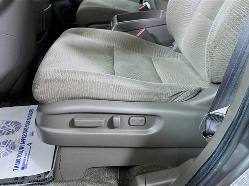 Used 2013 Honda Odyssey EX image 19