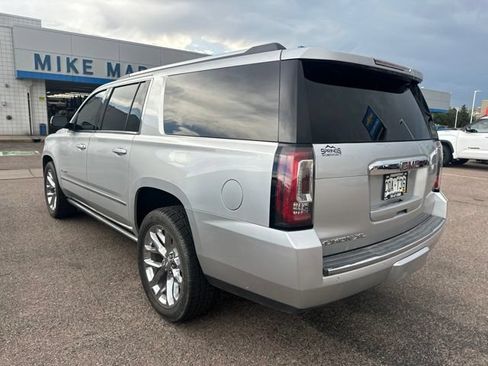 Used 2019 GMC Yukon XL Denali w/ Denali Ultimate Package AWD/4WD image 6