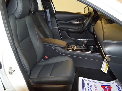 New 2025 MAZDA CX-30 AWD 2.5 S w/ Preferred Package image 11