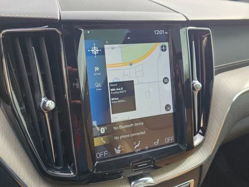 Used 2018 Volvo XC60 T6 Inscription w/ Convenience Package image 37