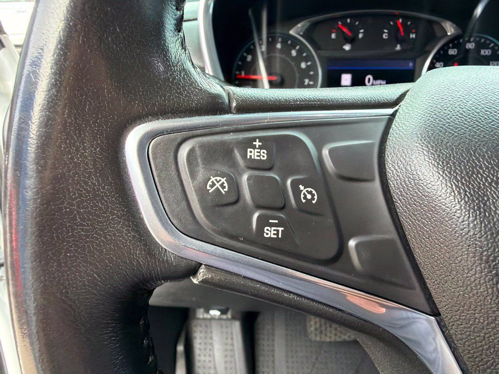 Used 2019 Chevrolet Equinox LT AWD/4WD image 24