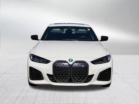 Used 2023 BMW i4 eDrive40 w/ M Sport Package RWD image 2