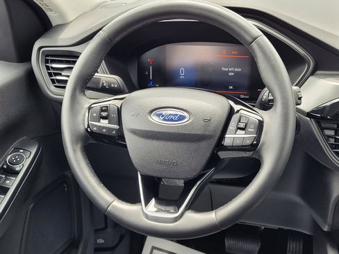 Used 2023 Ford Escape Active AWD/4WD image 27