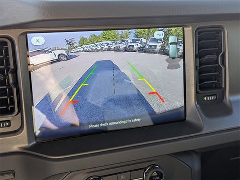 New 2025 Ford Bronco Badlands image 25