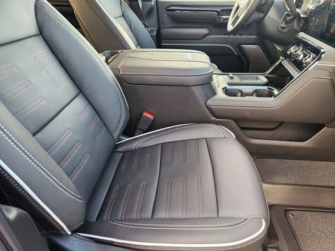 New 2026 GMC Sierra 2500 AT4X image 10